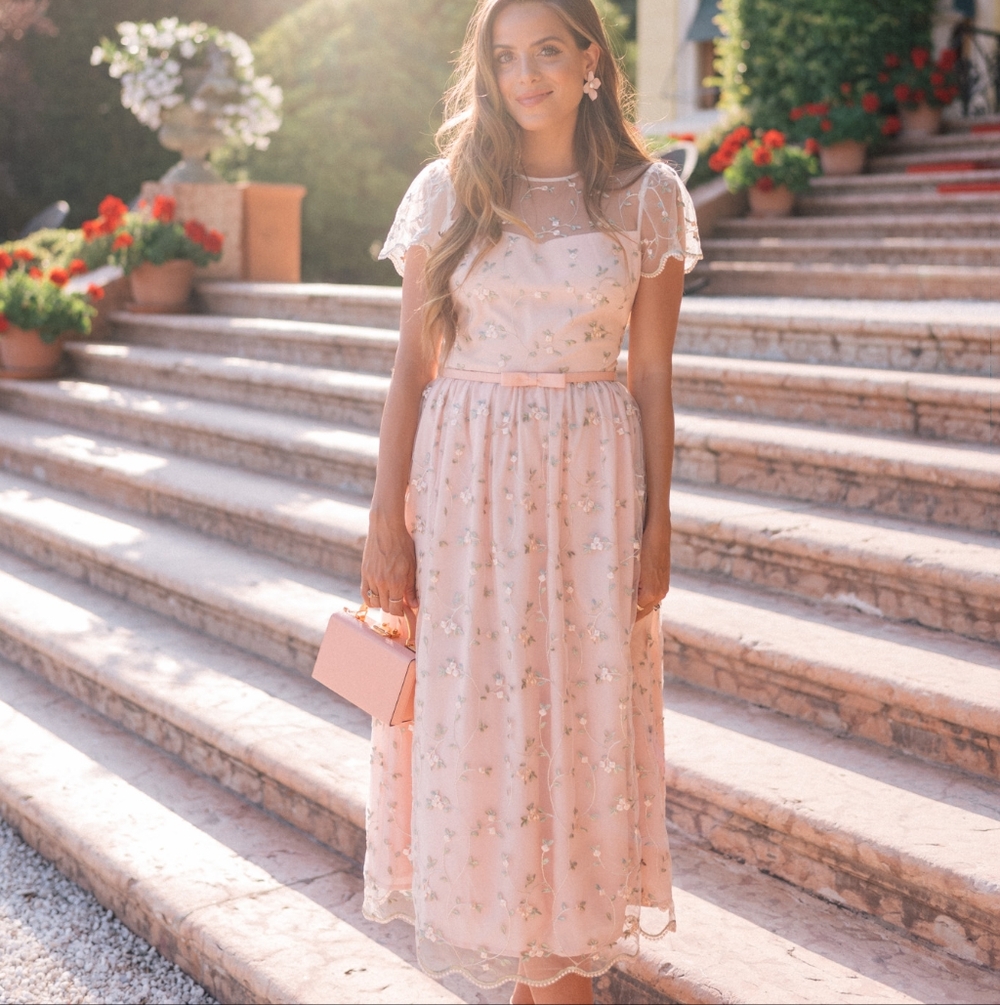 Gal Meets Glam Penelope Dress in Size 2